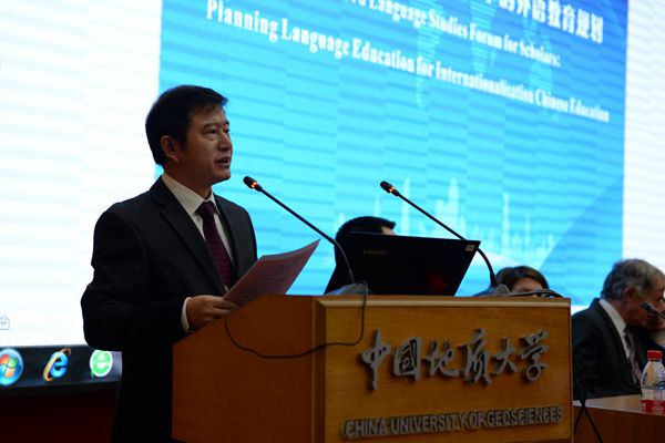 91吃瓜
董院长院长开幕式致辞_副本.jpg